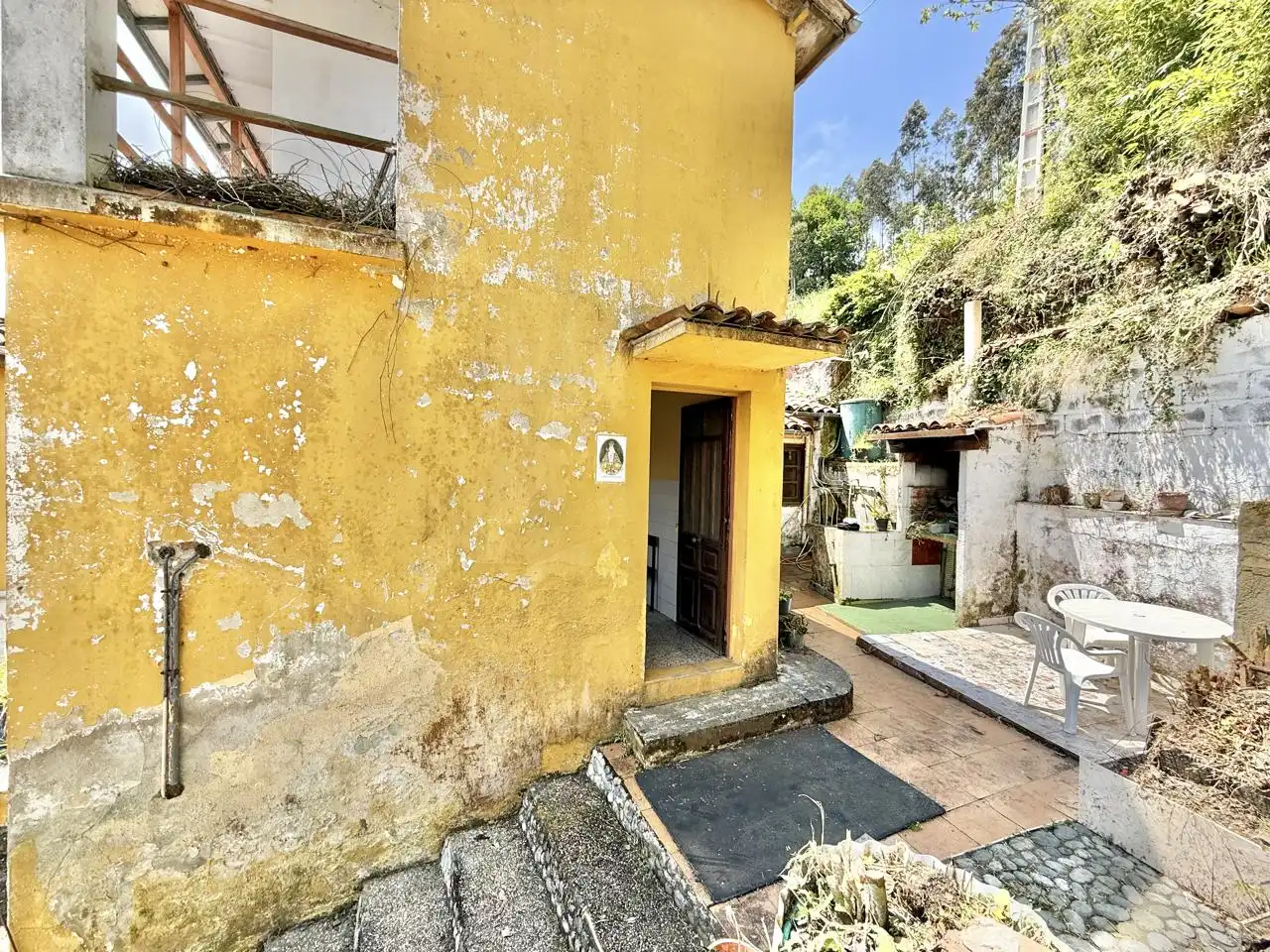 Exterior view of Houses for sale in Pravia  with Private garden, Terrace and Storage room