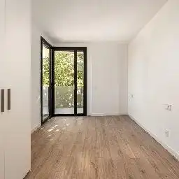 Schlafzimmer von Wohnung zum Verkauf in Badalona mit Klimaanlage, Parkett und Abstellraum