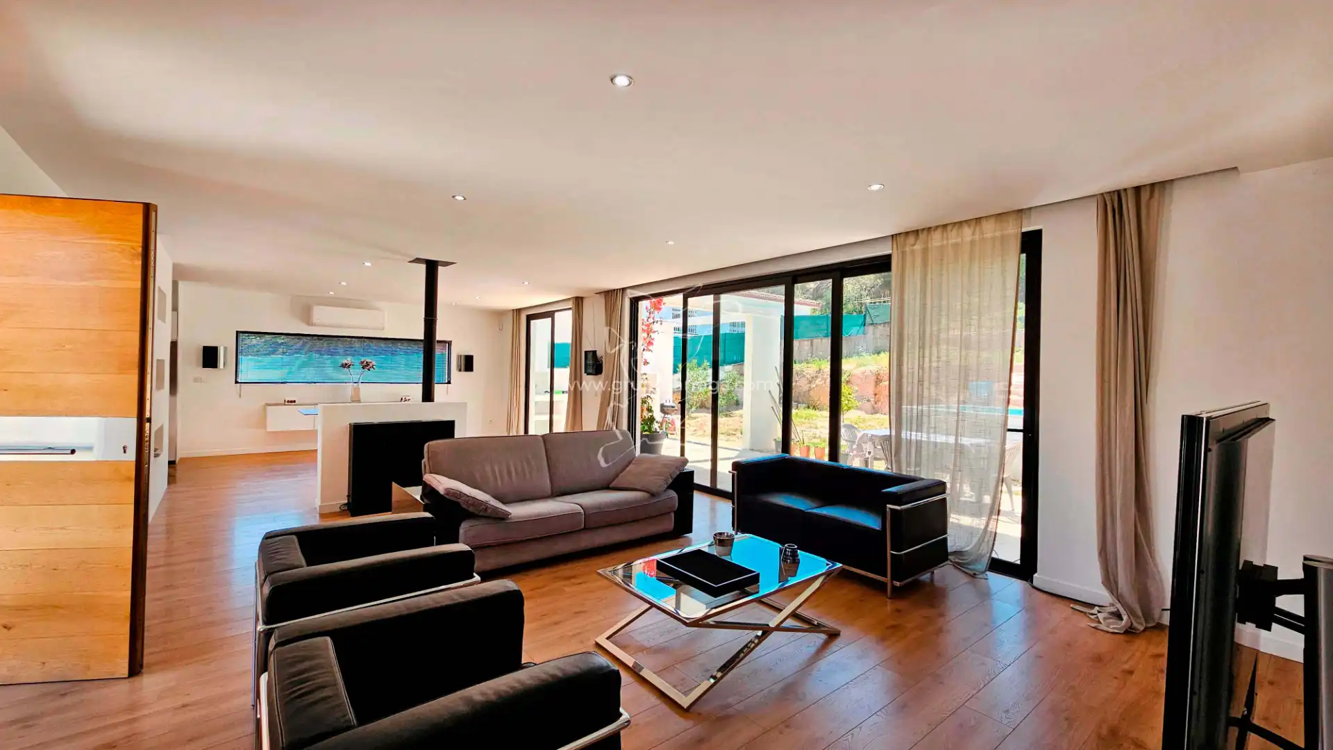 Sala d'estar de Casa o xalet en venda en Lloret de Mar amb Aire condicionat, Calefacció i Jardí privat