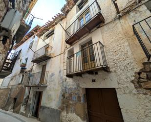 Vista exterior de Casa o xalet en venda en Valderrobres amb Balcó