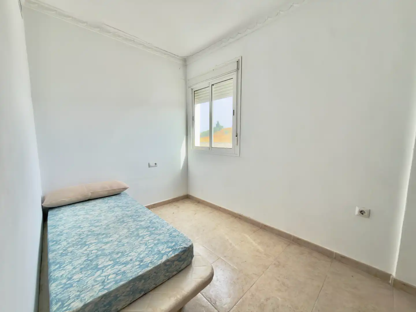 Habitación de Dúplex en venta en Villamartín con Aire acondicionado, Terraza y Balcón