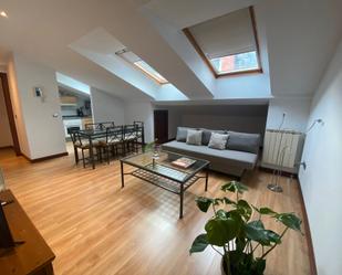 Sala d'estar de Apartament en venda en Avilés amb Calefacció