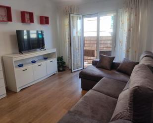 Living room of Flat to rent in  Granada Capital  with Air Conditioner and Terrace