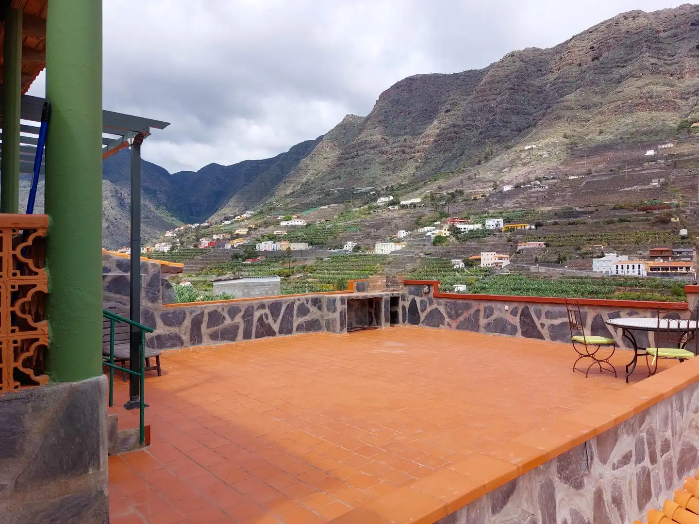 Vista exterior de Finca rústica en venta en Hermigua con Jardín privado, Terraza y Amueblado