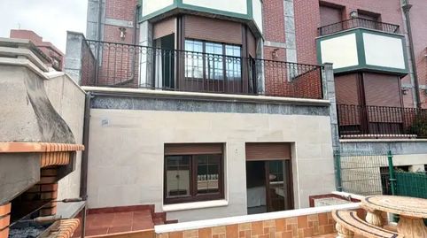 Foto 2 de Casa adosada en venda a Calle del Voluntariado, 9, Centro, Castro-Urdiales