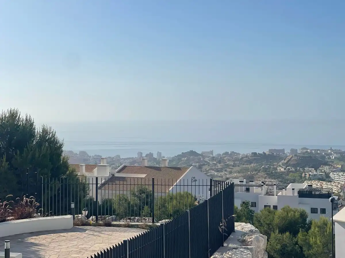 Penthouse with pool for sale in rocas blancas, imagen 4