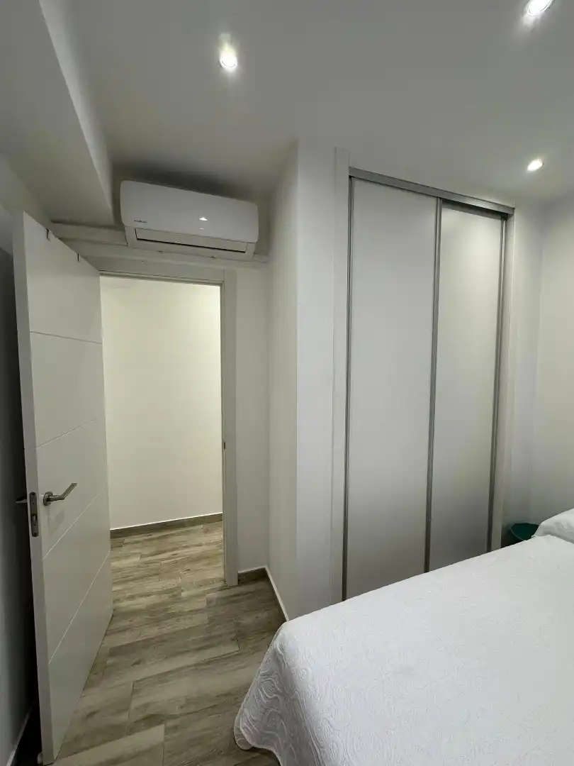 Schlafzimmer von Wohnung zur Miete in Fuengirola mit Klimaanlage, Möbliert und Waschmaschine