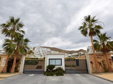 Dúplex con piscina en venta en Balcón de Finestrat - Terra Marina
