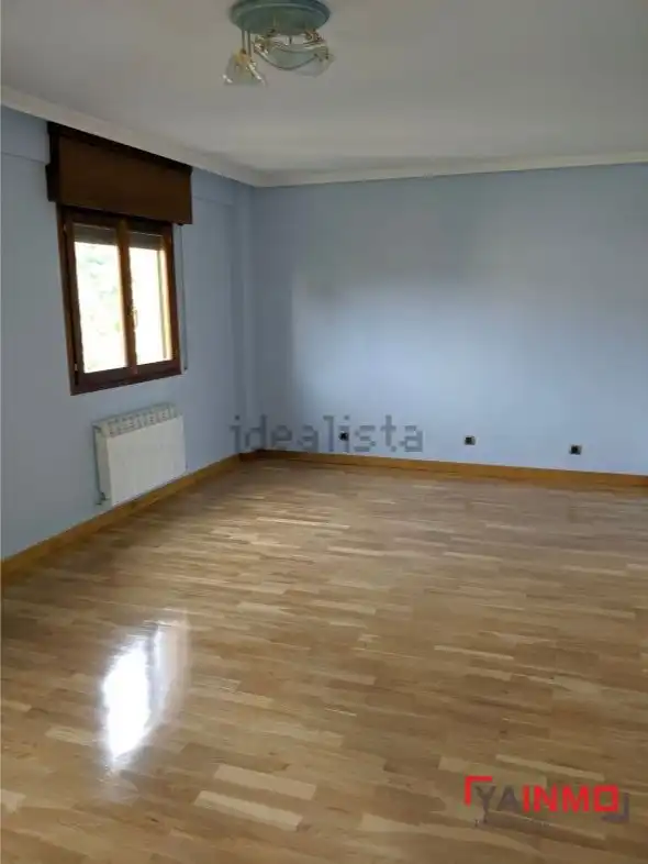 Habitación de Casa o chalet en venta en Vitoria - Gasteiz con Calefacción y Jardín privado