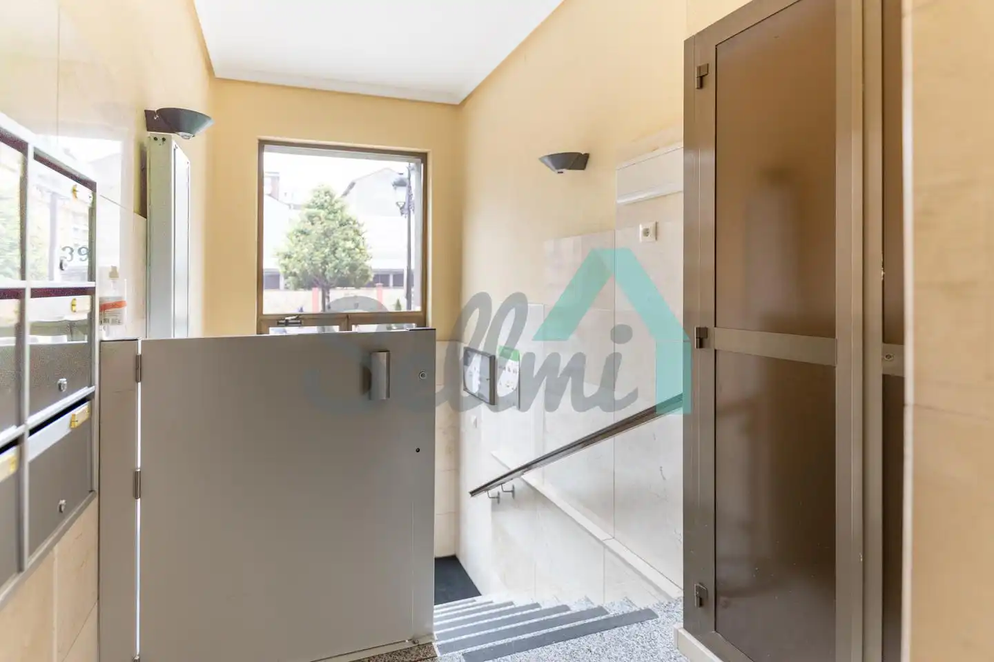Planta baja de alquiler en Torrelavega, Fozaneldi - Tenderina