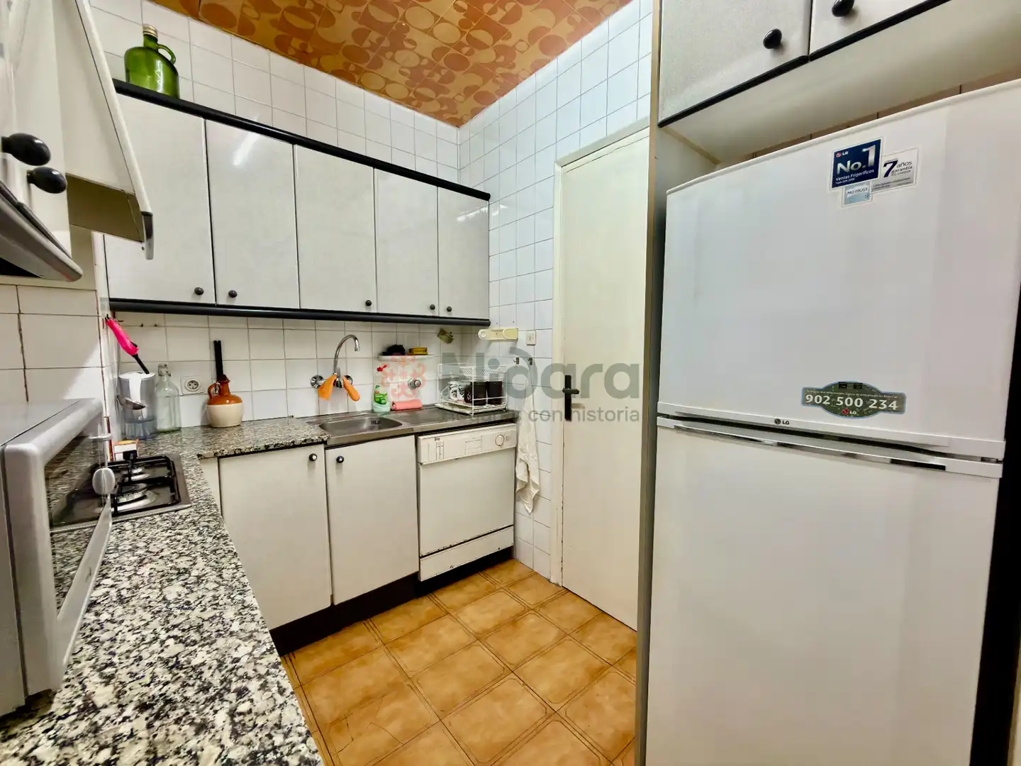 Küche von Wohnung zum Verkauf in Barcelona mit Möbliert, Ofen und Balkon