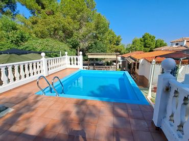 Villa avec piscine à vendre à Alberic
