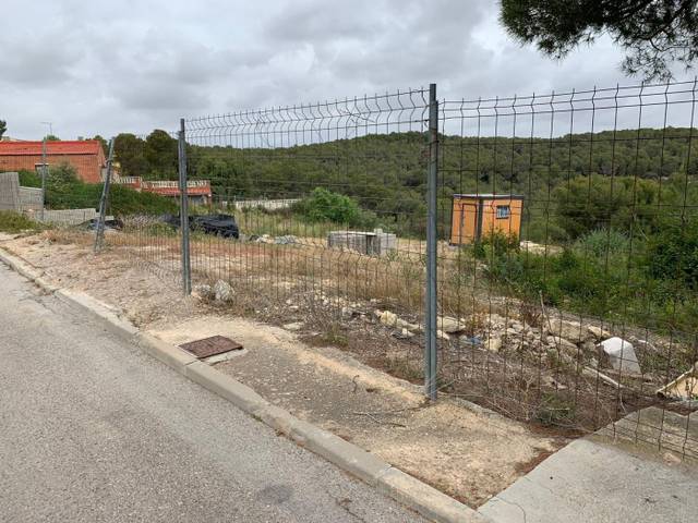 Terreno residencial en Venta en Calle enric granados  en  mas romeu en Mas Romeu