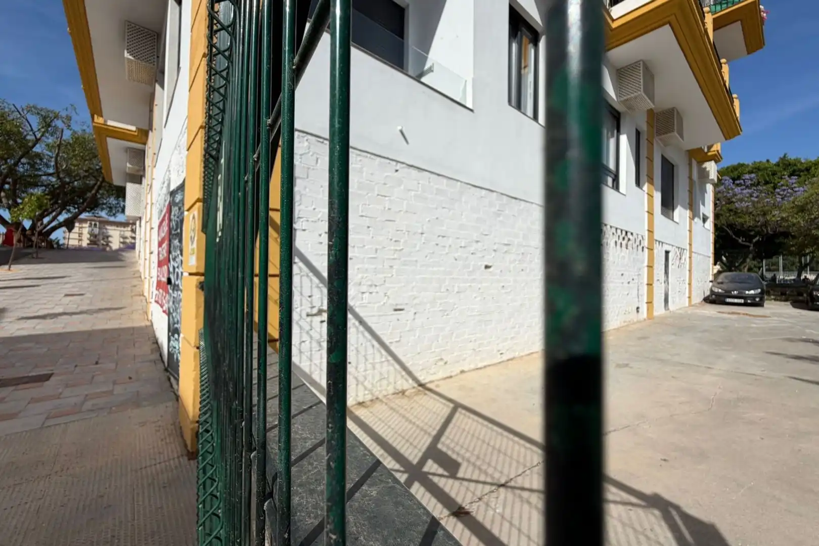 Außenansicht von Geschaftsraum zur Miete in Fuengirola