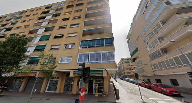Piso en Venta en Rafael casanova, 60 en Ponent