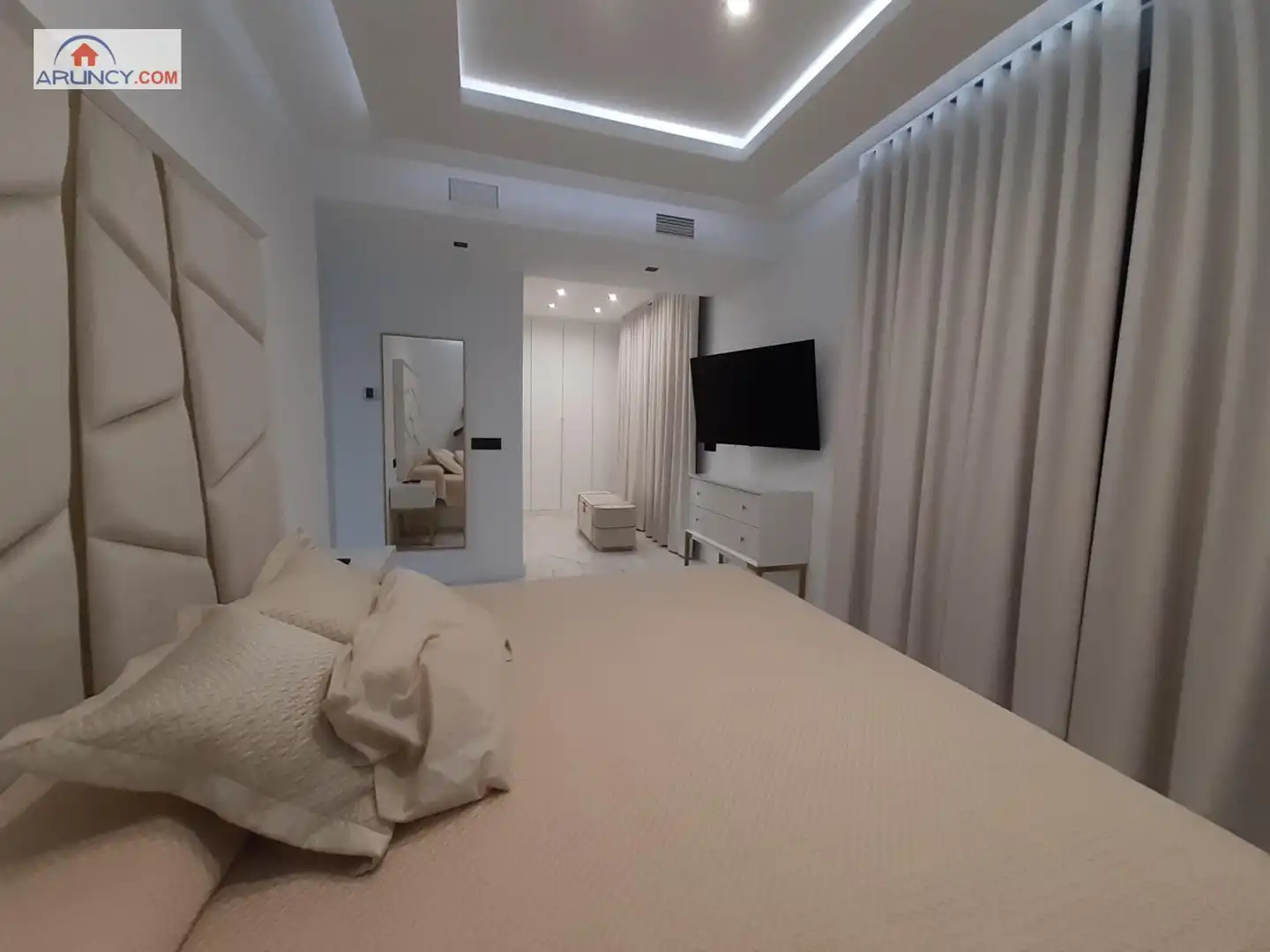 Bedroom of Houses for sale in Montequinto  with Air Conditioner, Private garden and Storage room