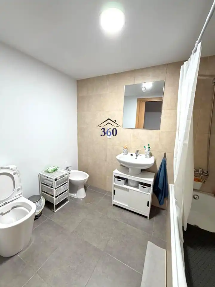 Baño de Piso en venta en Cáceres con Aire acondicionado, Terraza y Amueblado