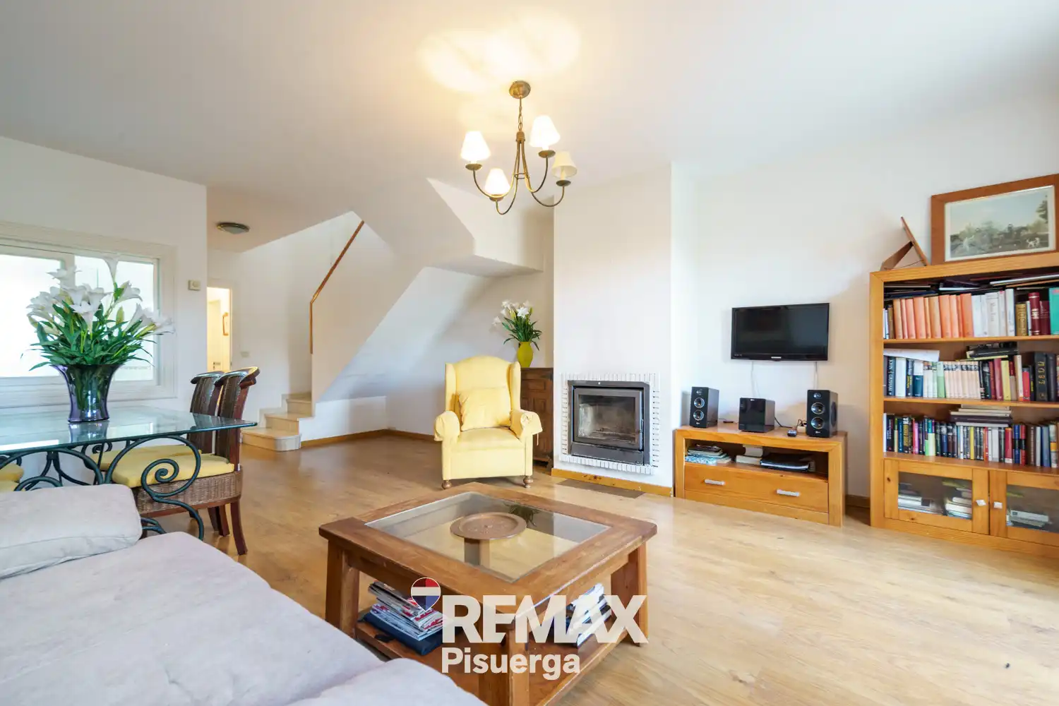 Sala de estar de Casa o chalet en venta en Simancas con Calefacción, Terraza y Trastero
