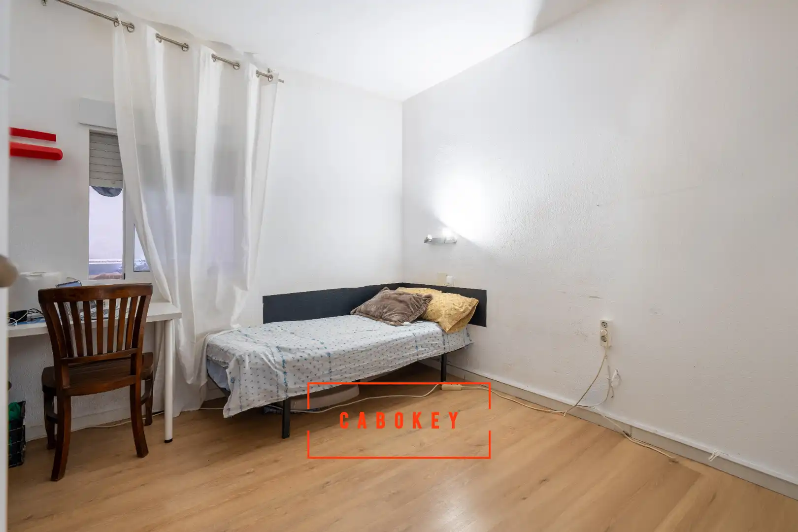 Habitación de Piso en venta en Almería con Parquet, Amueblado y Horno