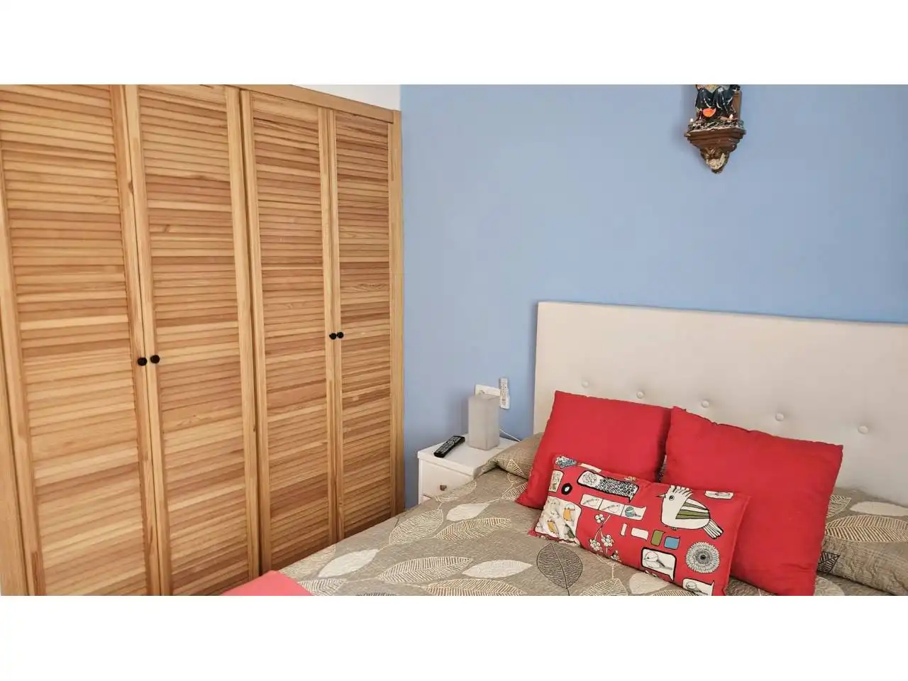 Dormitori de Pis de lloguer en Cubelles amb Calefacció, Parquet i Terrassa