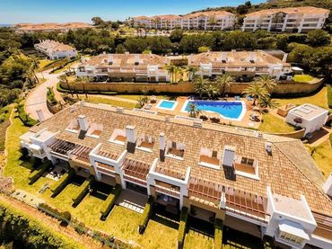 Maison mitoyenne avec piscine à vendre à MONTE DE CALA GOLF 2