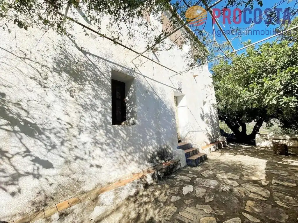 Vista exterior de Finca rústica en venta en Almuñécar con Jardín privado, Terraza y Piscina
