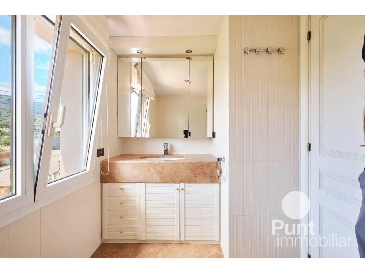 Baño de Casa o chalet en venta en Premià de Dalt con Aire acondicionado, Calefacción y Jardín privado