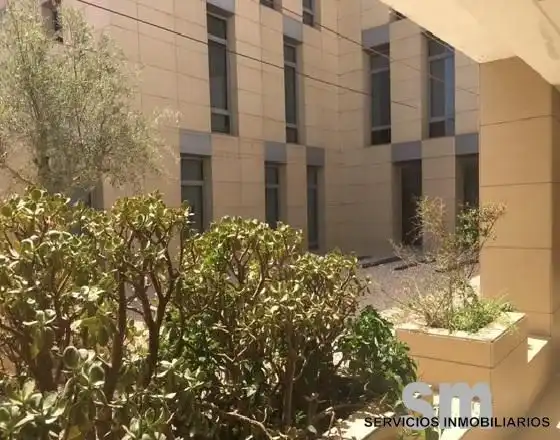 Vista exterior de Oficina en venda en Sevilla