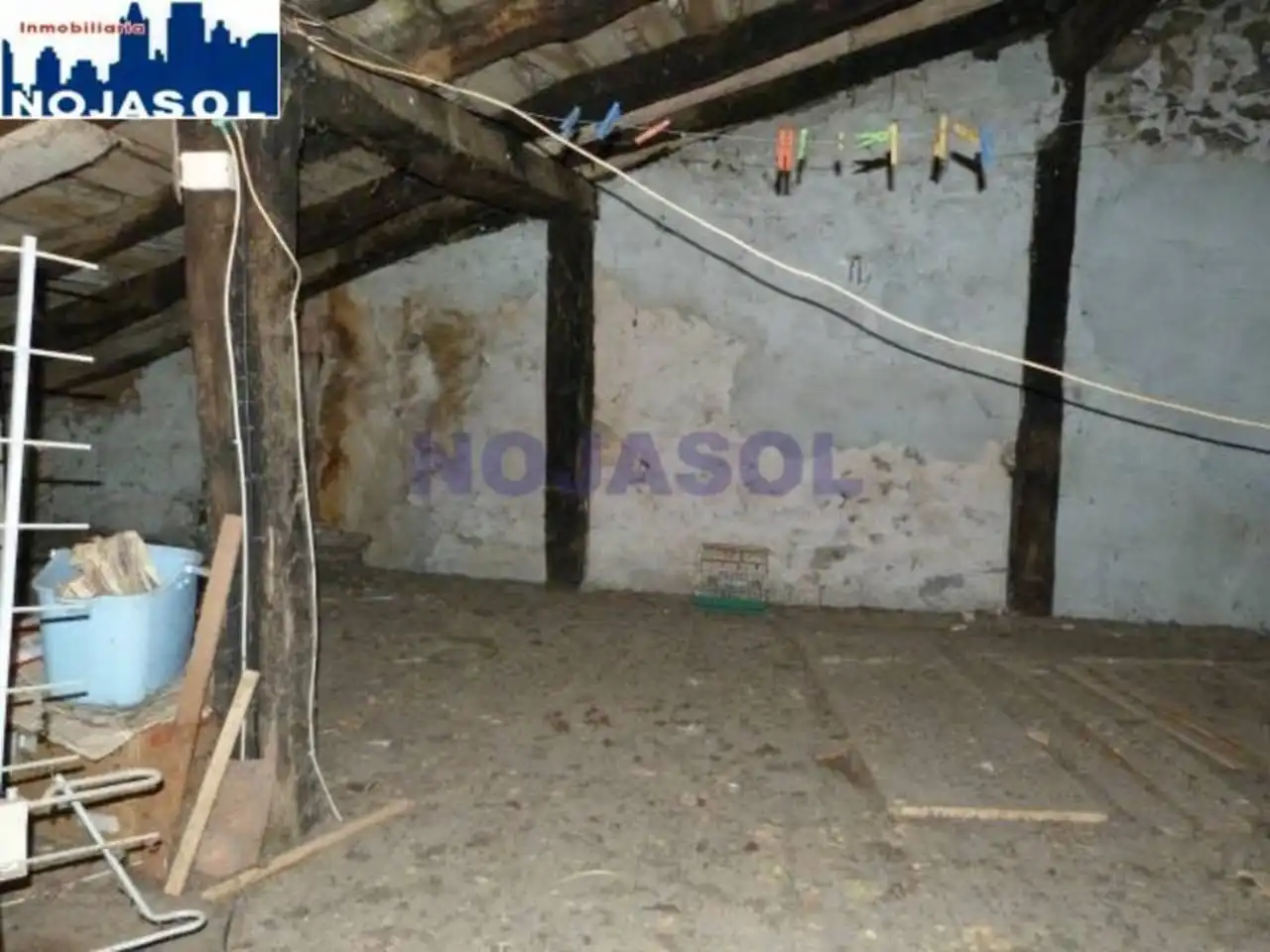 Casa adosada en venda en Escalante amb Moblat