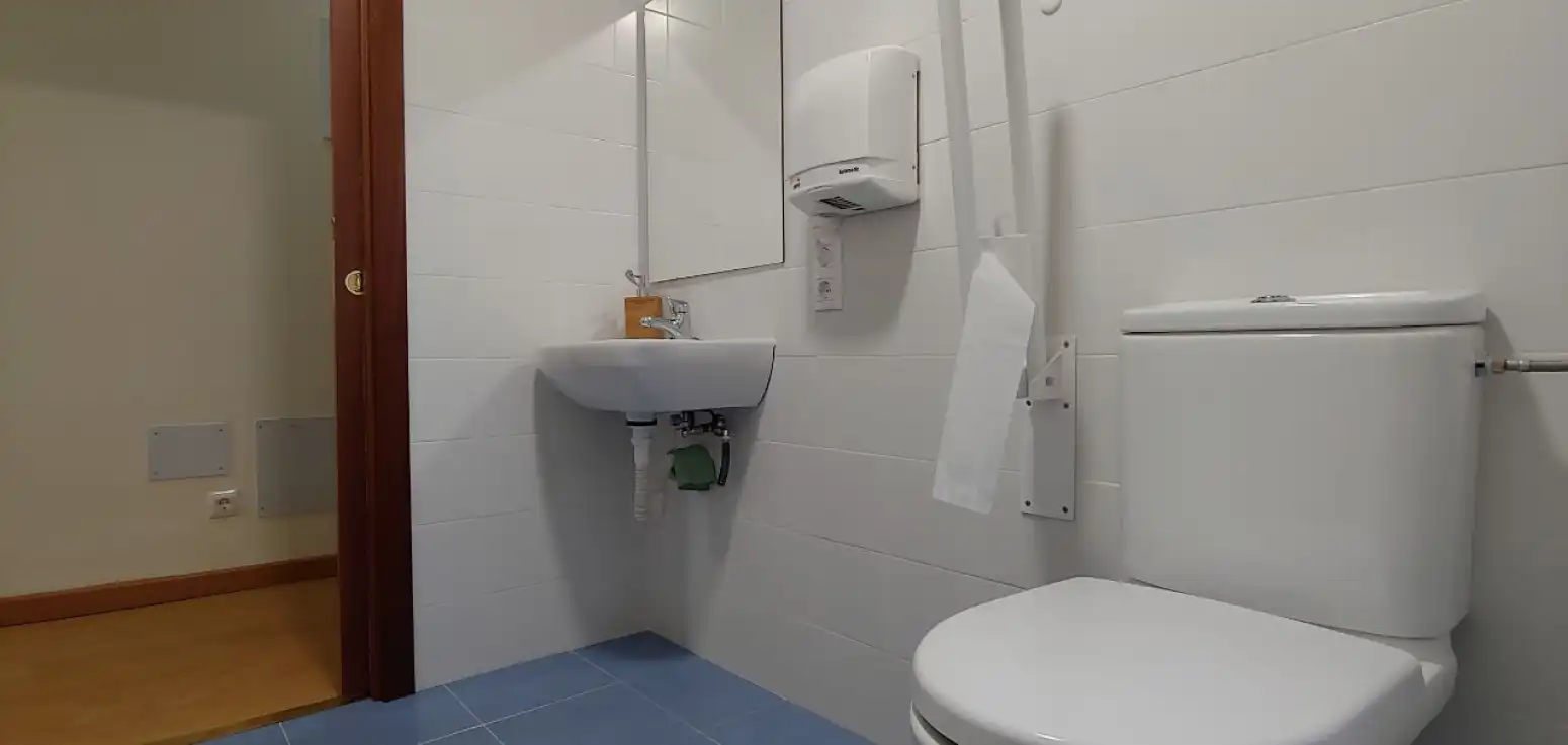 Bany de Oficina de lloguer en Centro - Casco Histórico