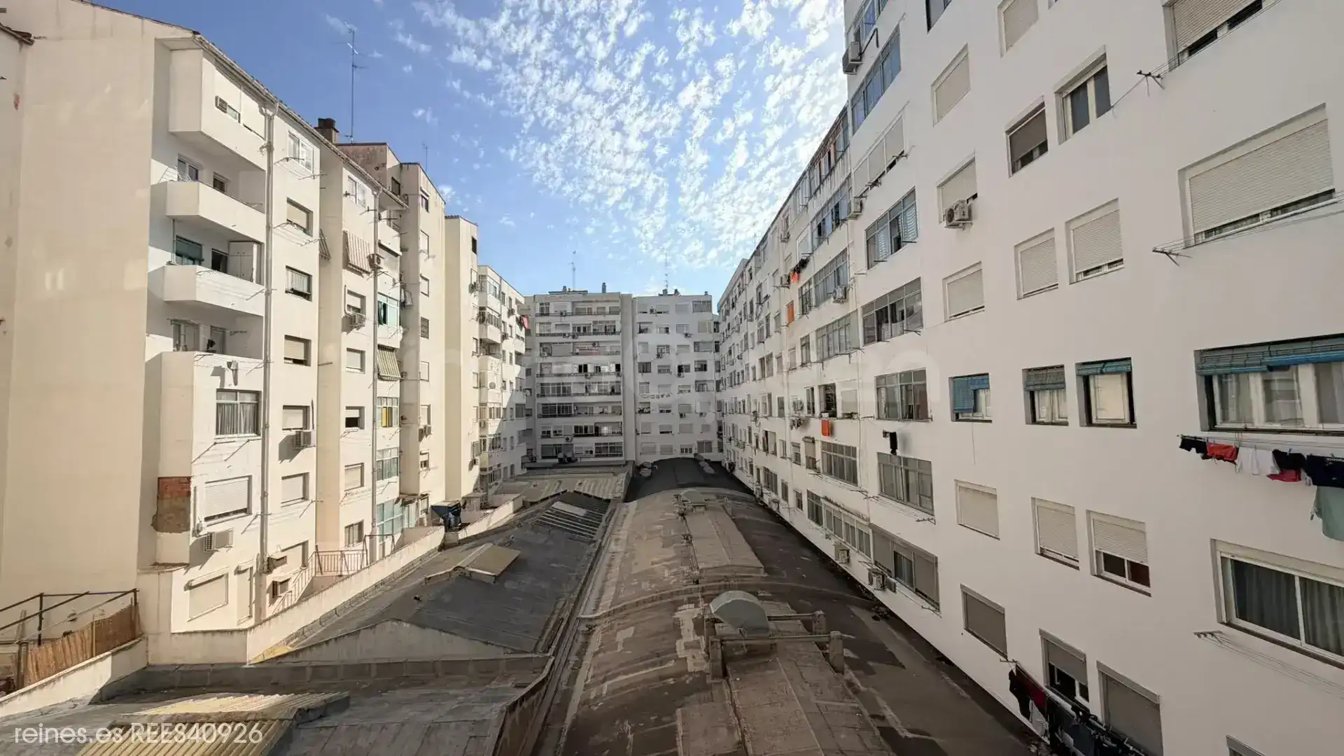 Exterior view of Flat for sale in Zaragoza  with Heating