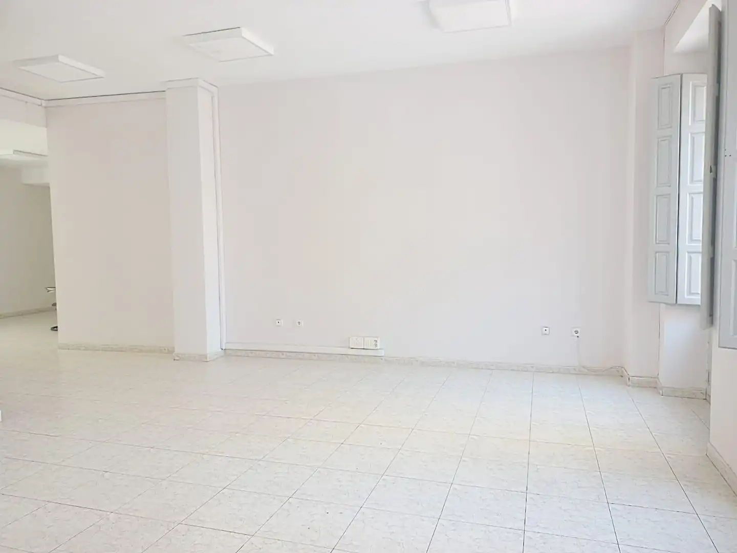 Oficina de lloguer en Centro