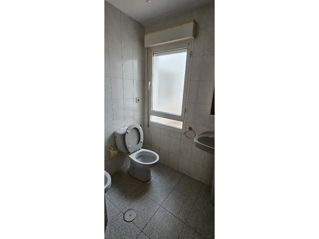 Bathroom of Flat for sale in Morcín