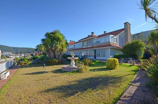 Casa adosada en Venta en SERRALLO en Oia