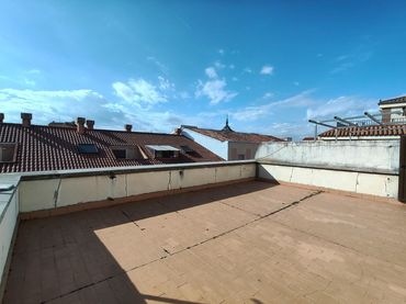 Piso con ascensor en venta en Casco Antiguo