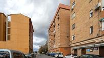 Vista exterior de Apartament en venda en  Granada Capital amb Calefacció