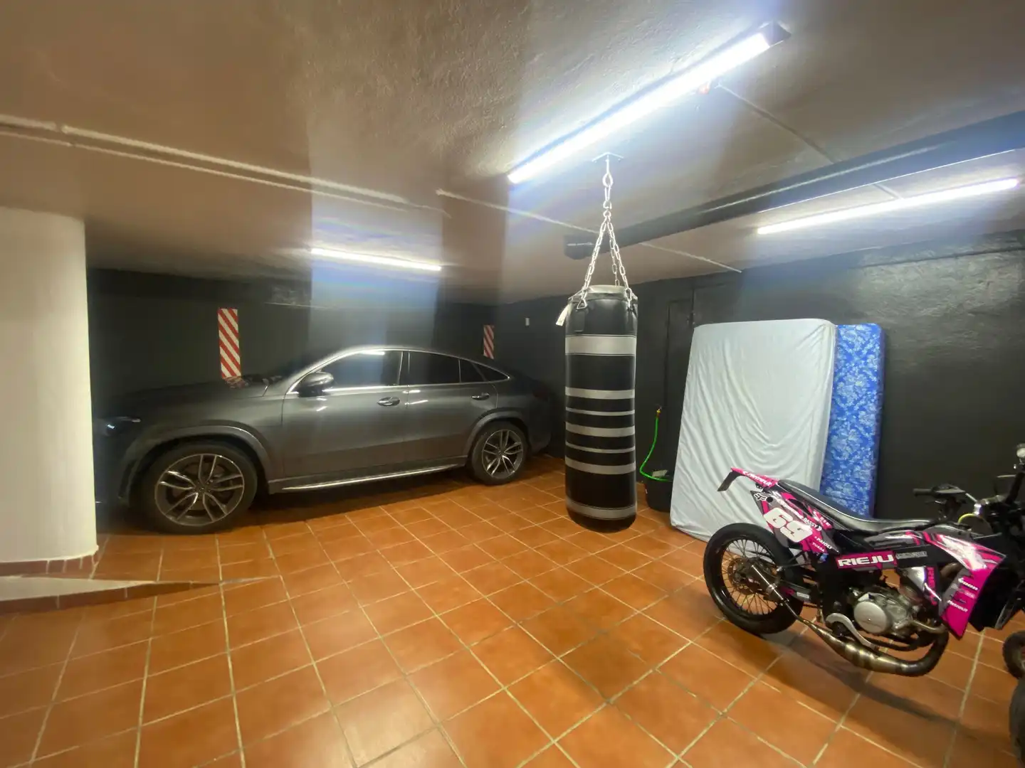Parking de Casa o chalet en venta en Cártama con Aire acondicionado, Trastero y Piscina