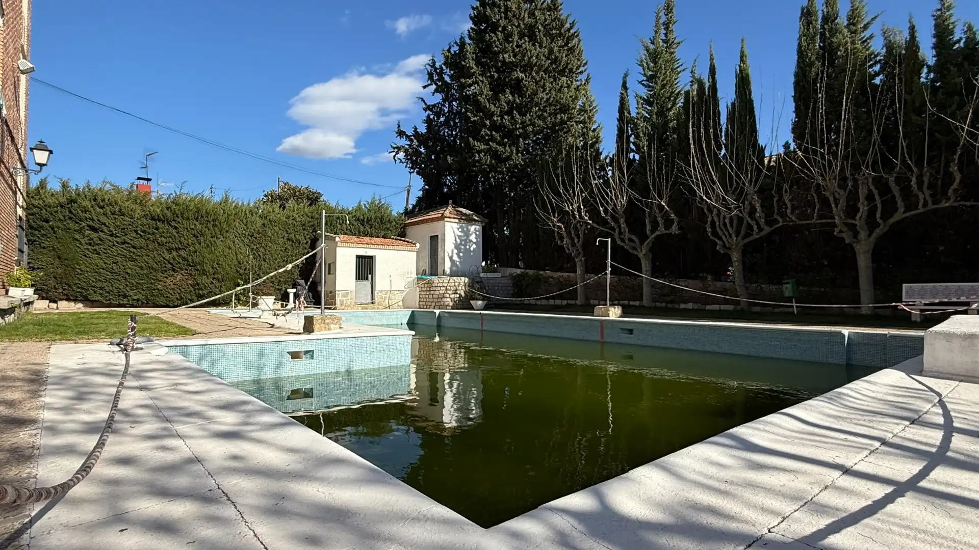 Piscina de Piso en venta en Aldea del Fresno con Aire acondicionado, Terraza y Amueblado