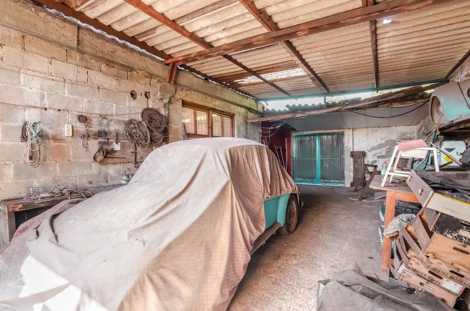 Aparcament de Casa o xalet en venda en Gijón  amb Calefacció, Jardí privat i Terrassa