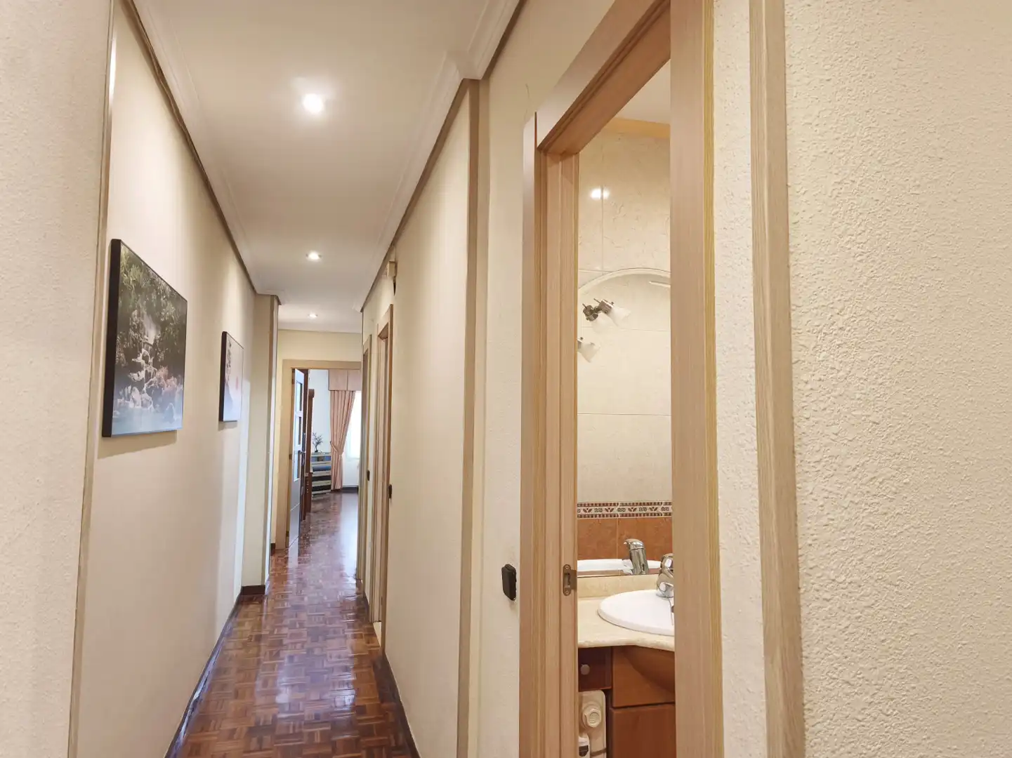 Wohnung zum Verkauf in  Logroño mit Heizung und Parkett