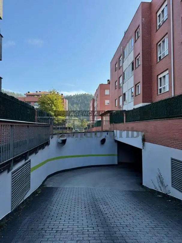 Parking for sale in Kamiñopea Kalea, imagen 4