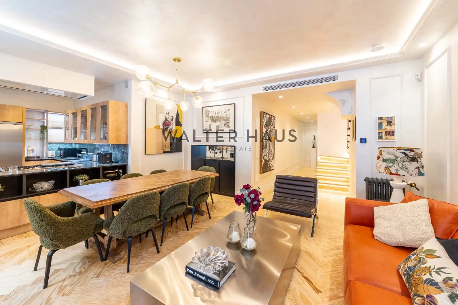 Living room of Flat for sale in Chamberí