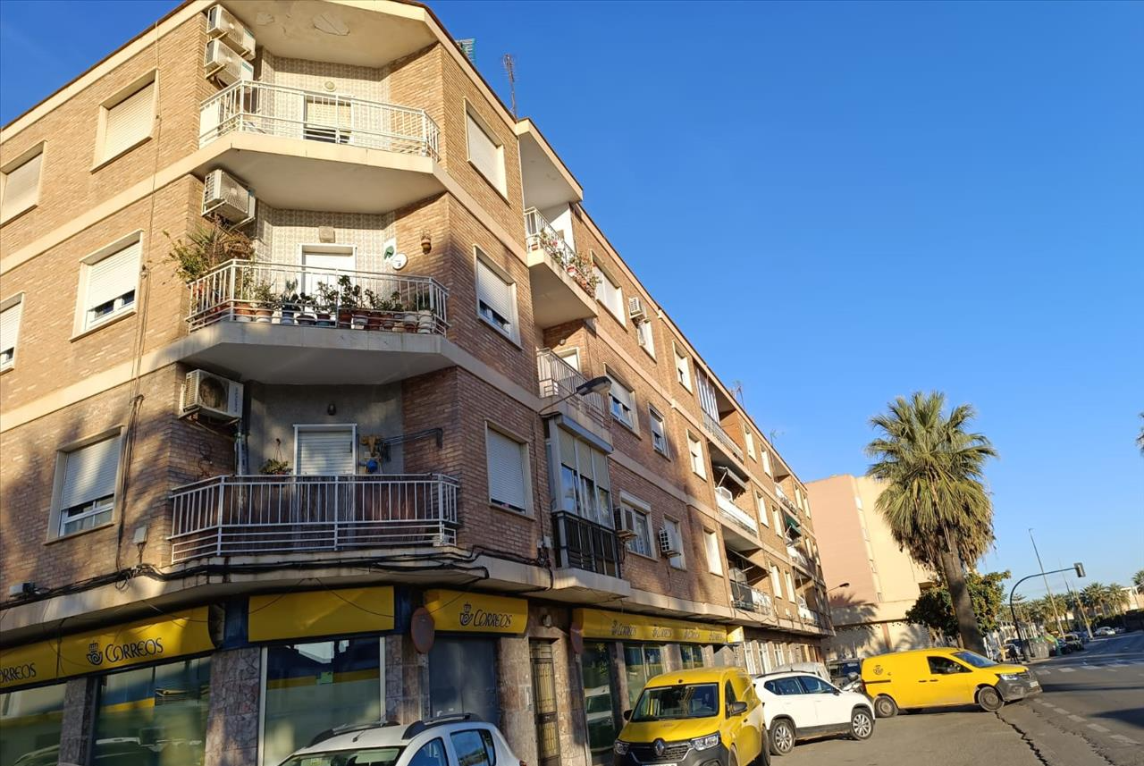 Vista exterior de Piso en venta en Cartagena
