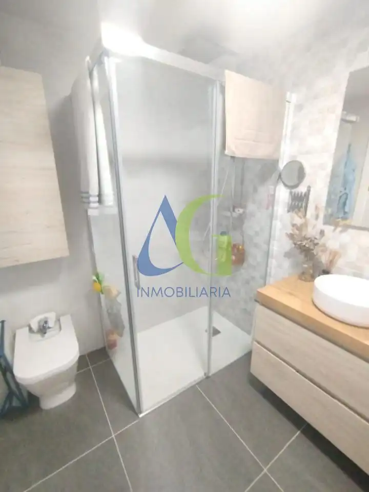 Bathroom of Flat for sale in Villaquilambre  with Heating, Parquet flooring and Terrace