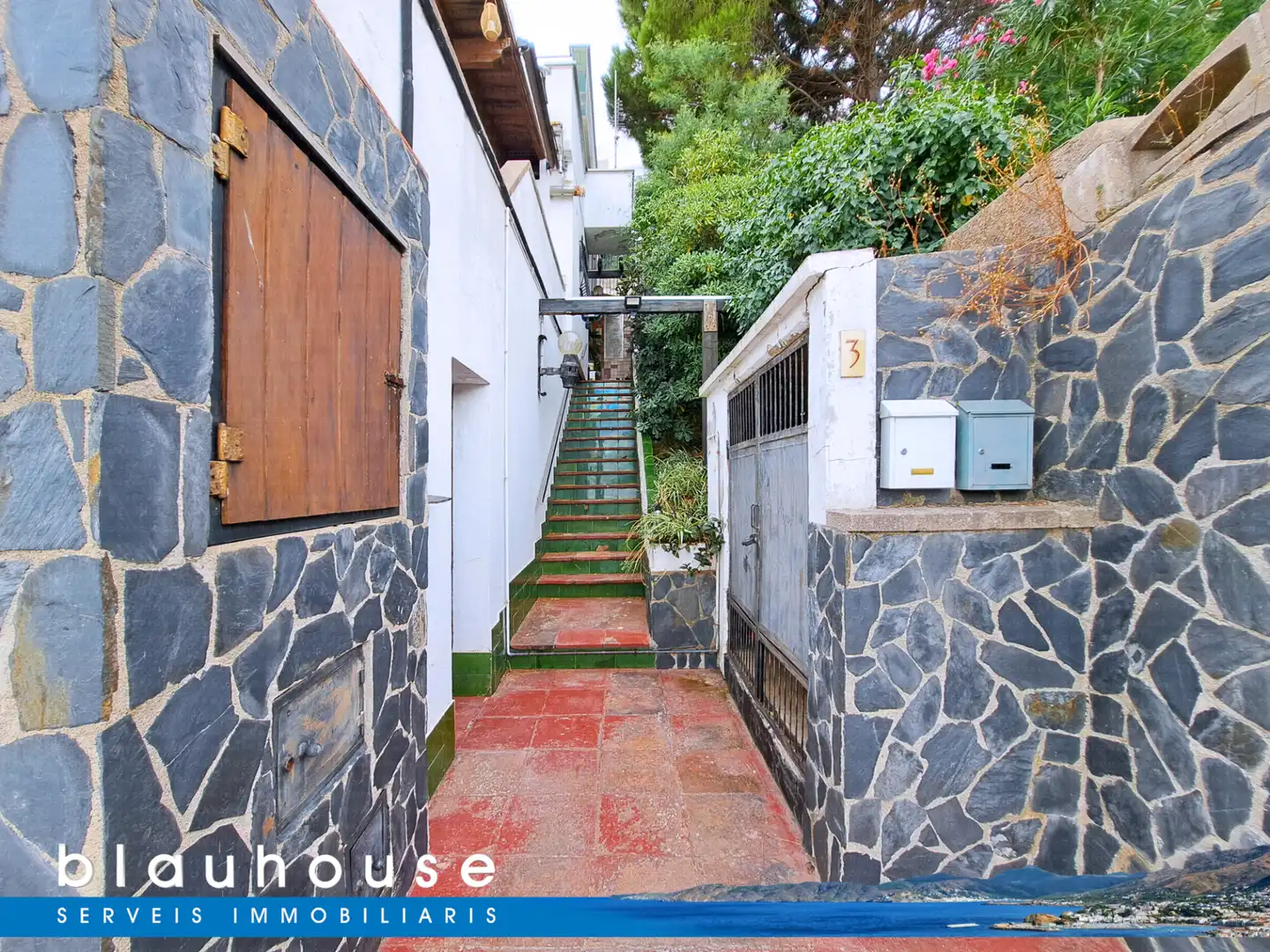 Vista exterior de Apartamento en venta en Llançà con Aire acondicionado, Jardín privado y Terraza