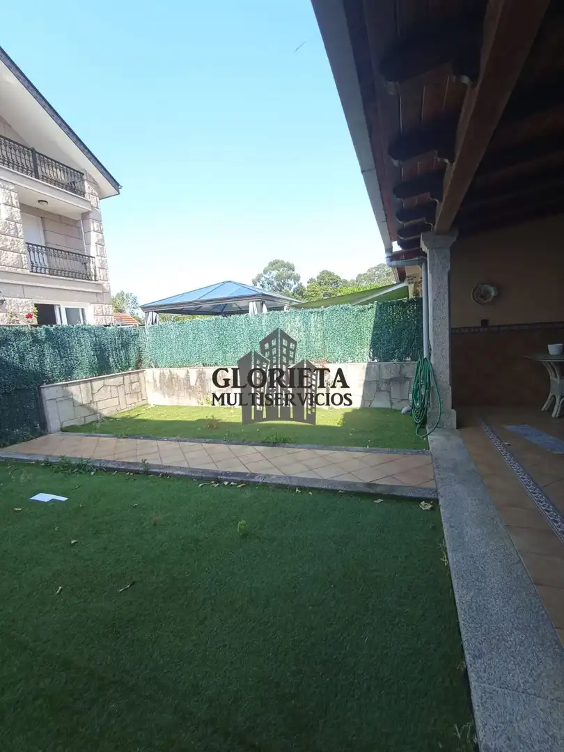 Jardín de Casa adosada en venta en Baiona con Calefacción, Parquet y Terraza