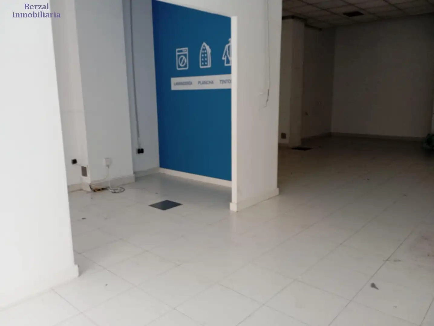 Geschaftsraum zur Miete in  Logroño