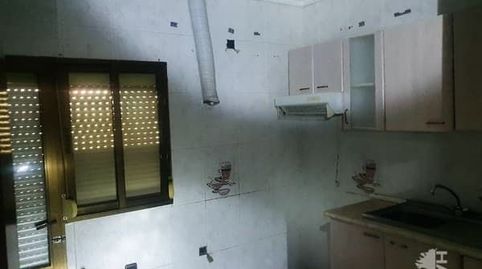 Foto 2 de Casa o chalet en venta en Calle Santa María de la Cabeza, Carretera de Córdoba - Libertad, Puertollano