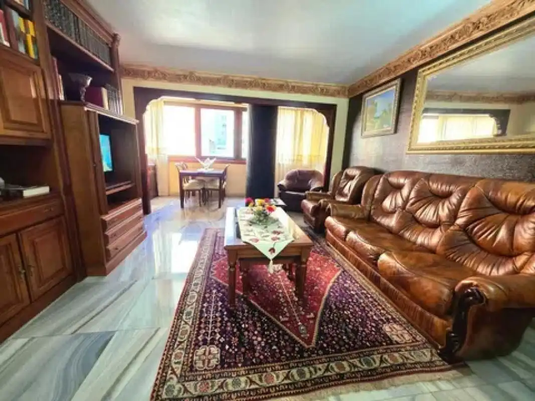 Apartamento con ascensor en venta en Centro, imagen 3