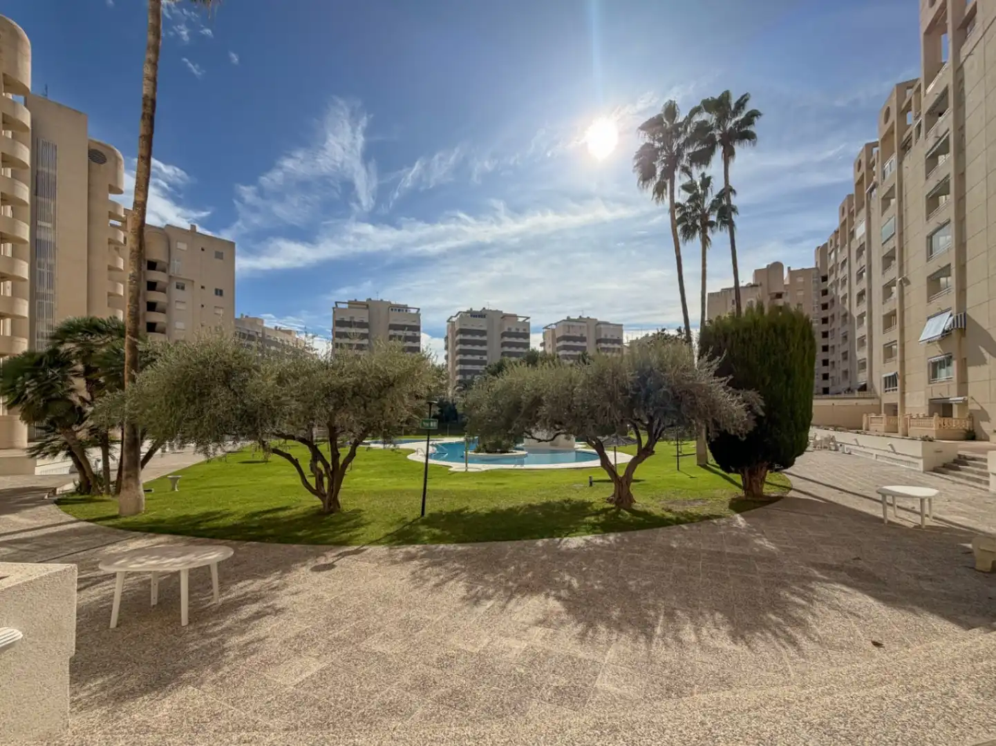 Piscina de Apartament en venda en El Campello amb Aire condicionat, Calefacció i Traster
